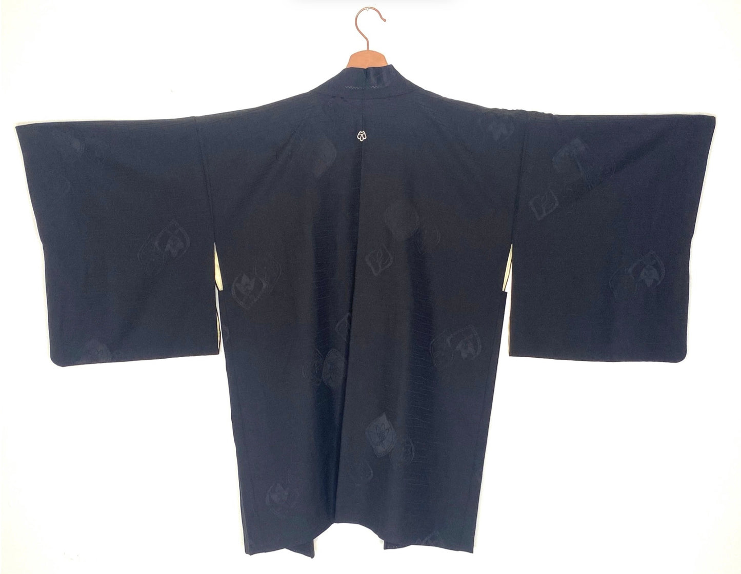 Black Flower Kamon