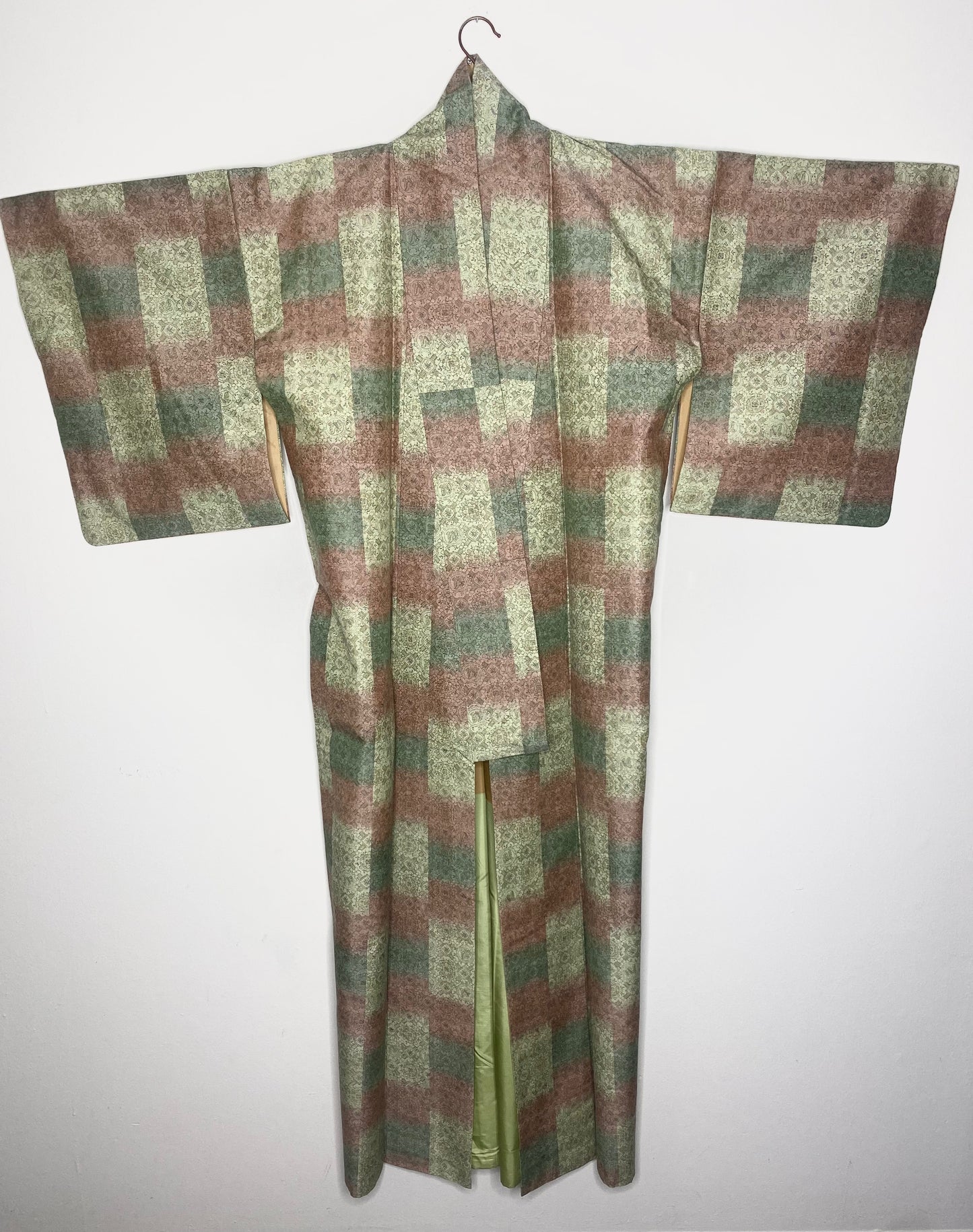 Shiga - Tomesode