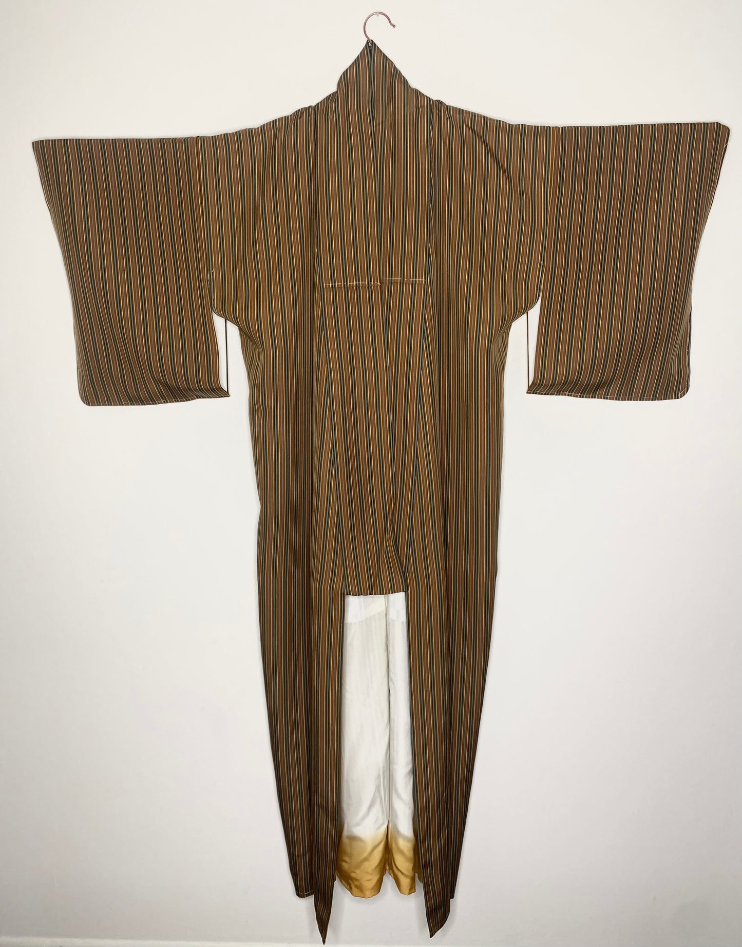 Fugou Brown - Tomesode