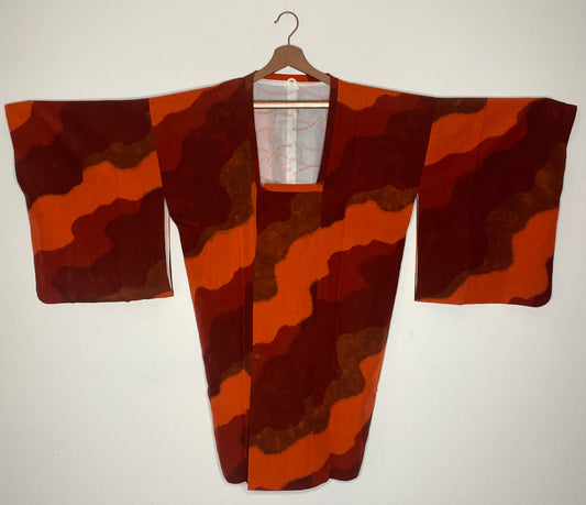 Red Momo - Short Kimono