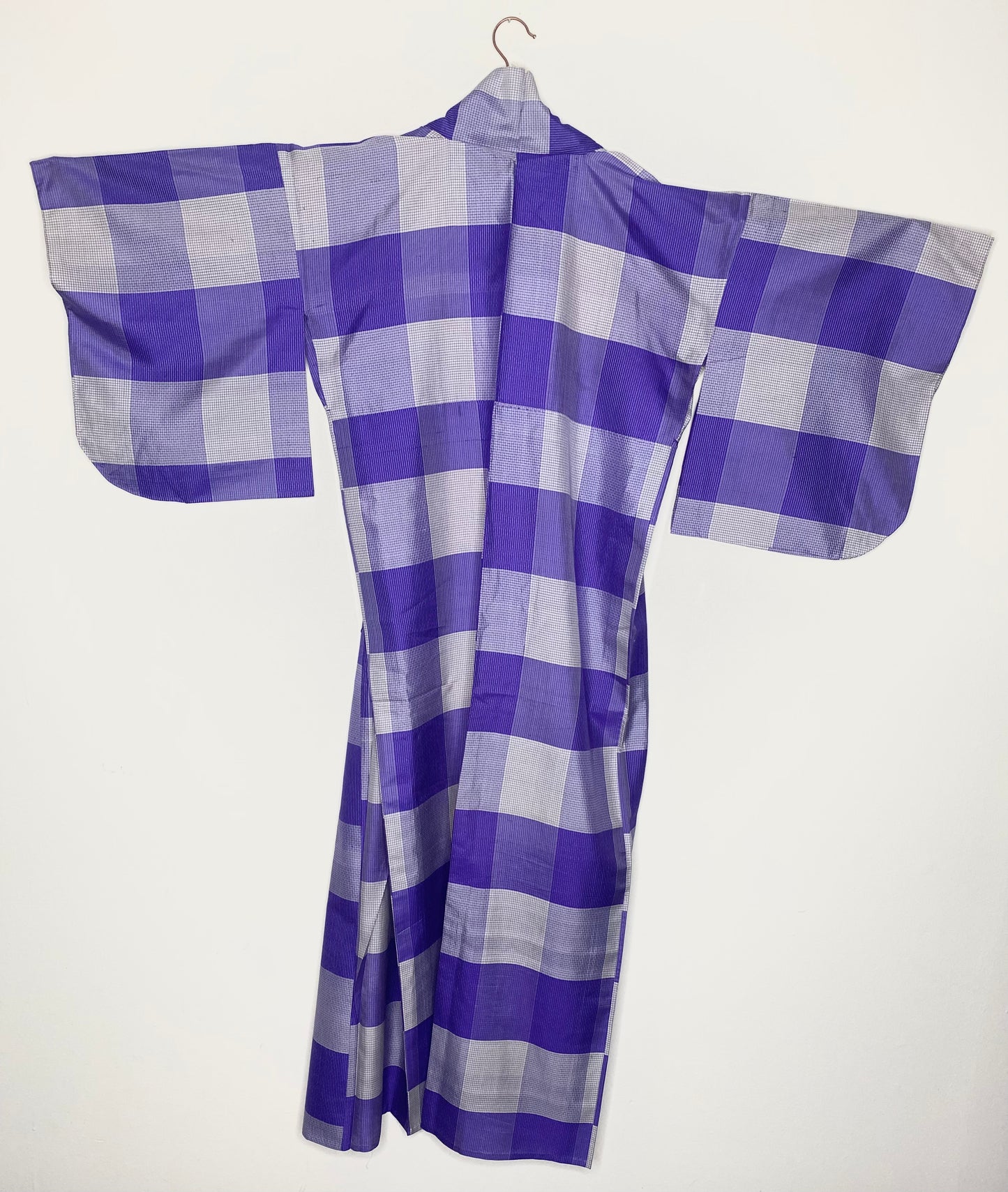 Douraku Purple Check