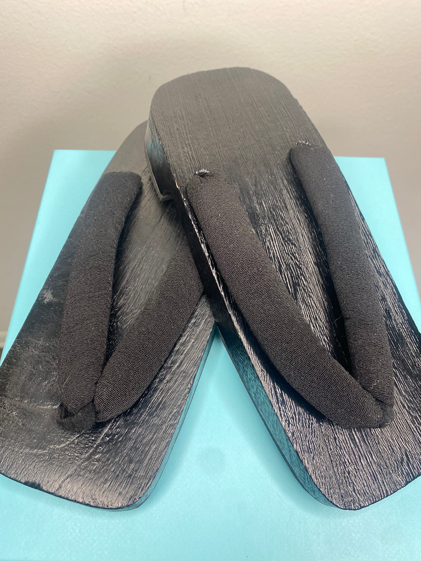 KAGOSHIMA all black GETA