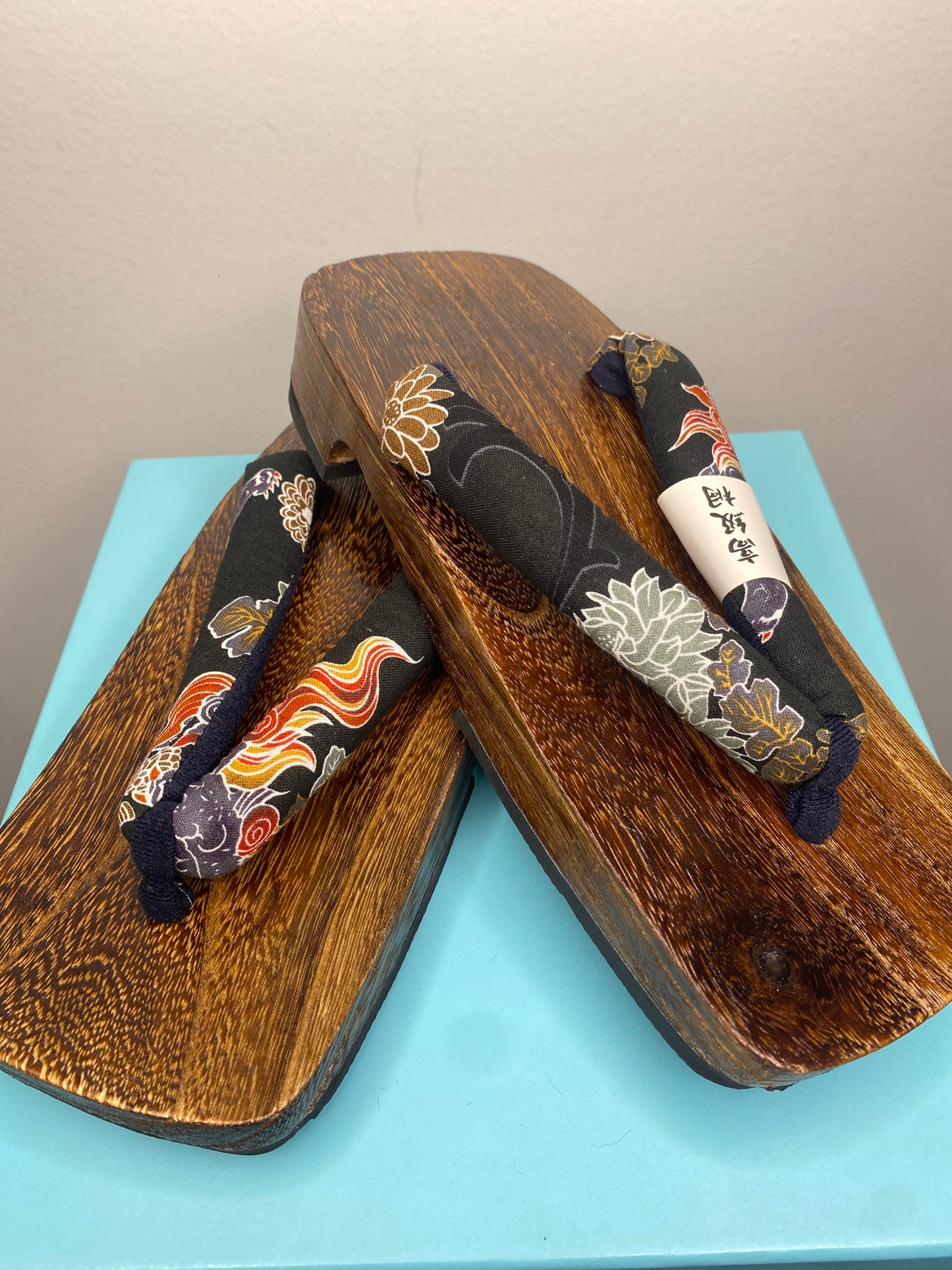 Takahema Dragon and Flower GETA