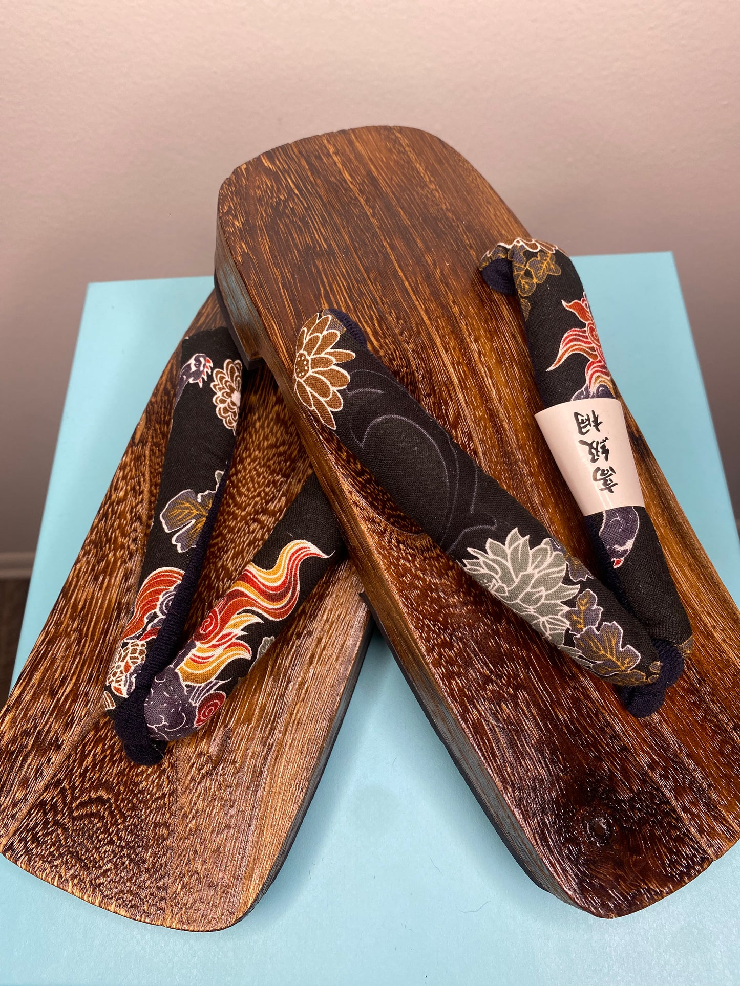 Takahema Dragon and Flower GETA